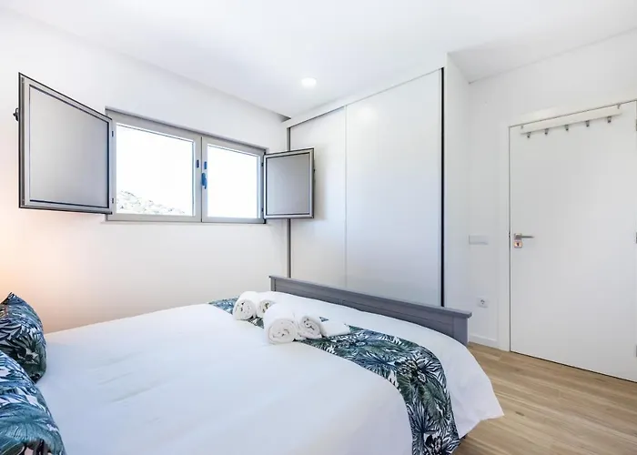 The Kuuyi Daire Burgau